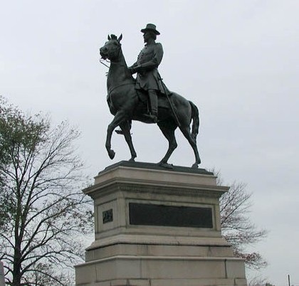 [Hancock Statue on Cemetery Hill[3].jpg]